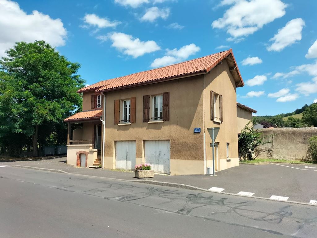 Maison MASSIAC 70000€ Agence Terres d'Immo